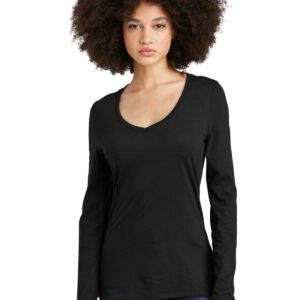 District ®  Women’s Perfect Tri ®  Long Sleeve V-Neck Tee DT135