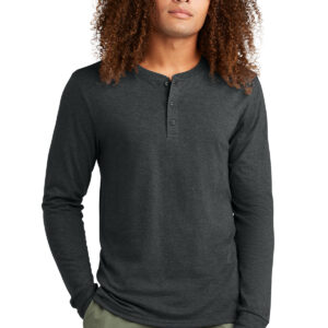 District ®  Perfect Tri ®  Long Sleeve Henley DT145