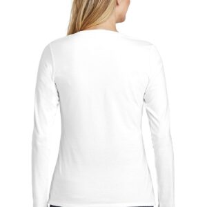 District  ®  Women’s Very Important Tee  ®  Long Sleeve V-Neck. DT6201
